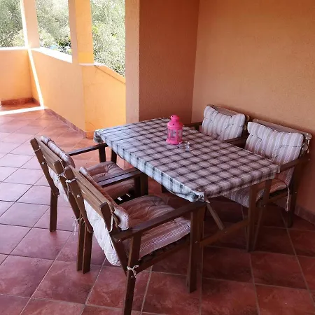 Apartment Nika Jezera
